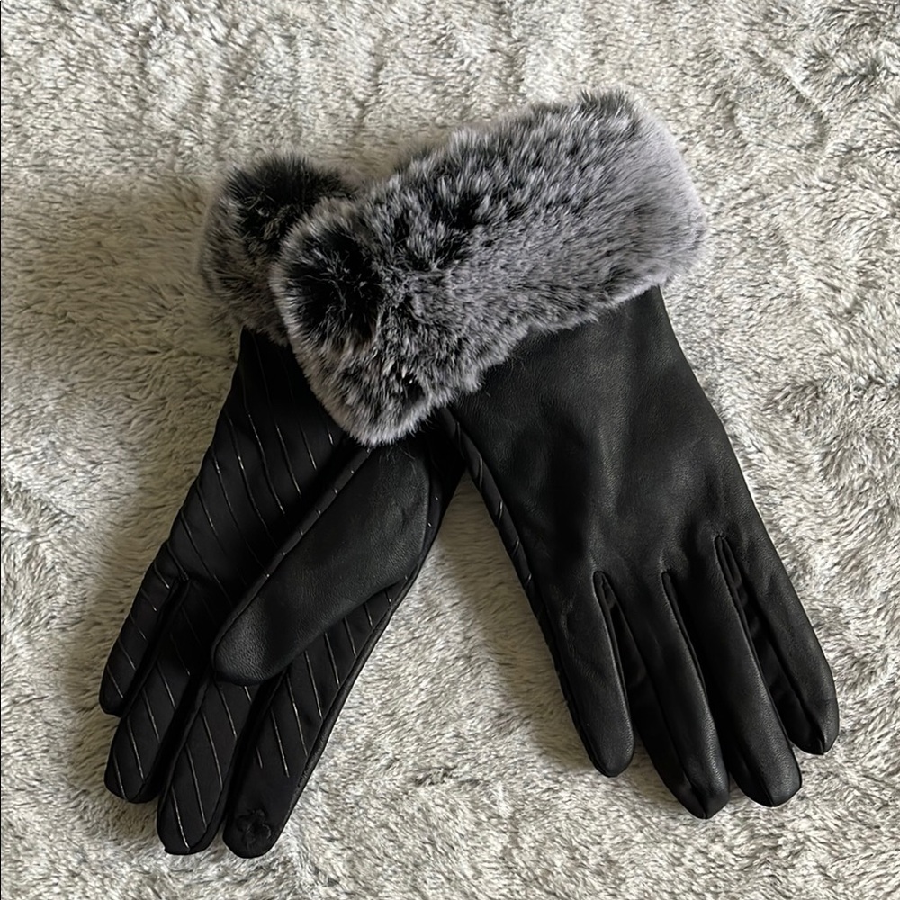 Ladies Elegant Black Leather Gloves with Faux Fur Trim  SZ OS
